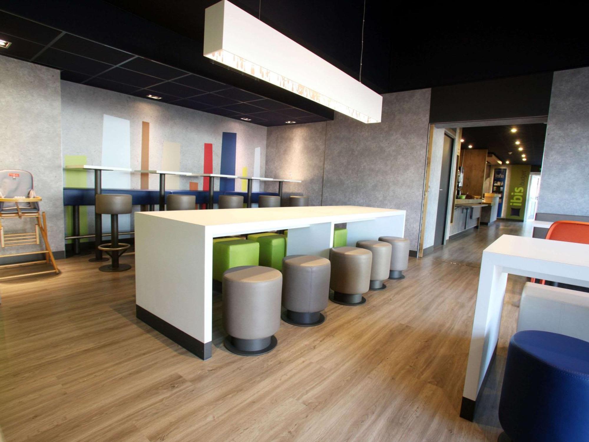 Ibis Budget Nantes Sainte Luce - Hotel Renove ภายนอก รูปภาพ